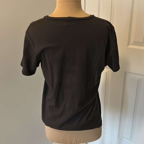 Lauren Moshi Foil Lipstick Wolf Tee Onyx - Picture 3 of 8